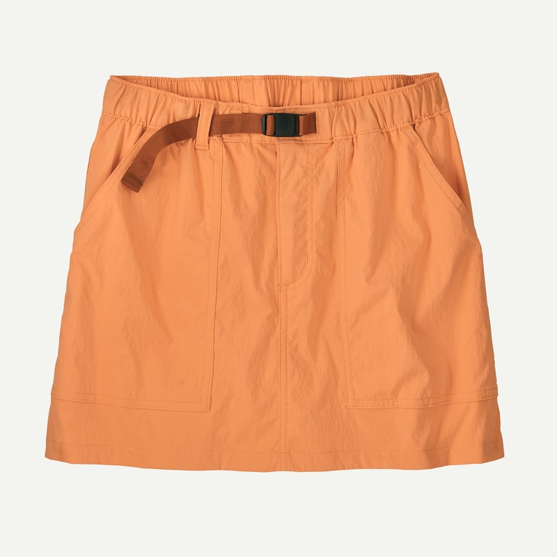 Patagonia – Women’s Outdoor Everyday Skort Heirloom Peach XS