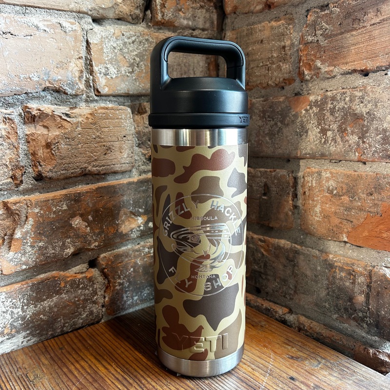 YETI Rambler Bottle 26 oz. Wetlands Camo