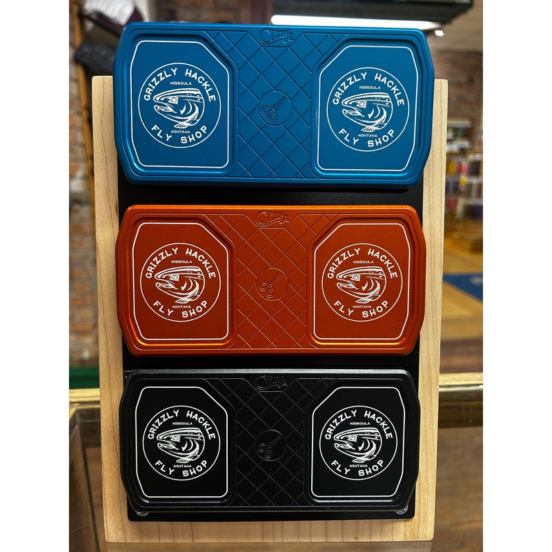 Cling Mag Grab- Delta (Circle Fish Logo) One Size Orange